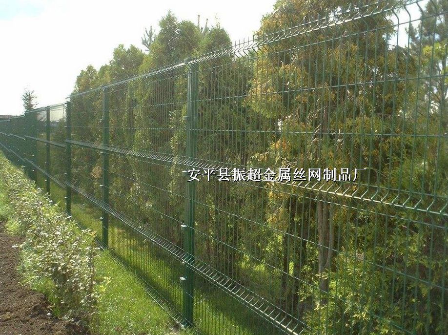 钢丝网围栏,隔离栅,护栏网http://www.apychl.com