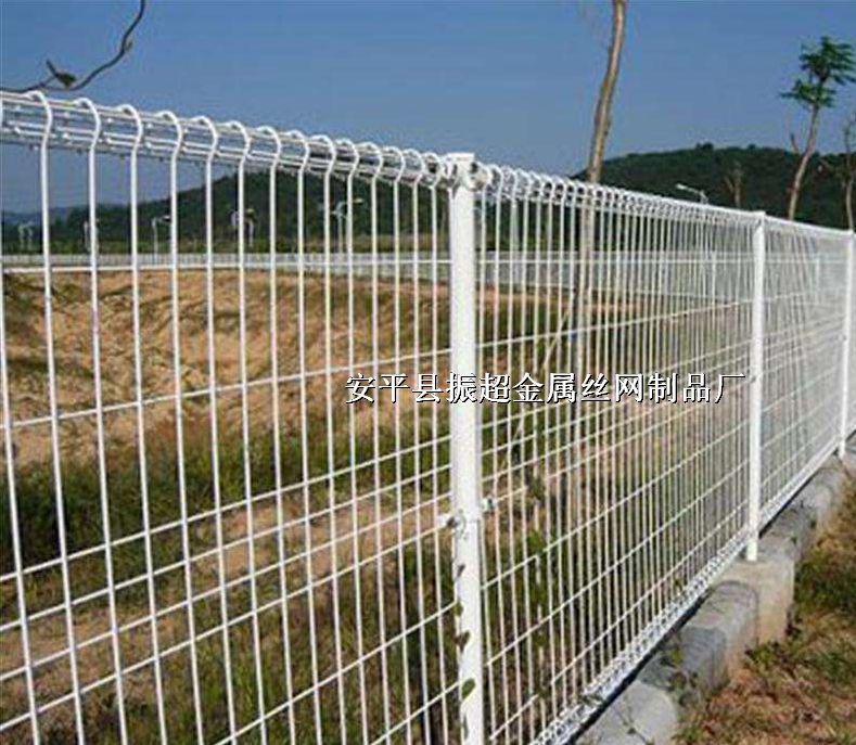 防护网,隔离栅,种植围栏网,钢丝网围挡http://www.apychl.com