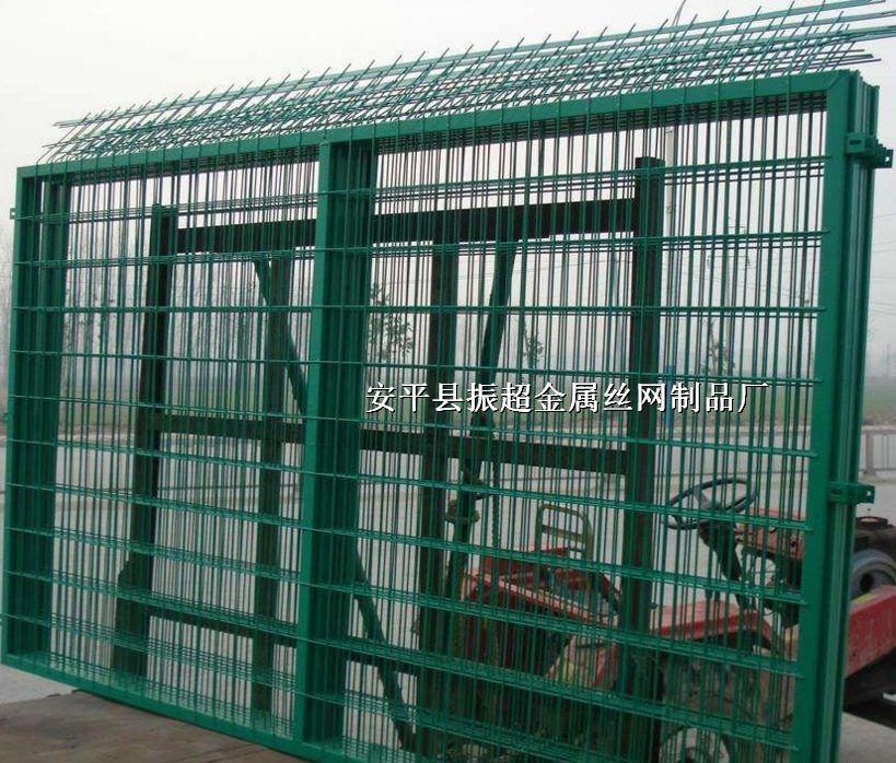 钢丝网围栏，防护网规格http://www.apychl.com
